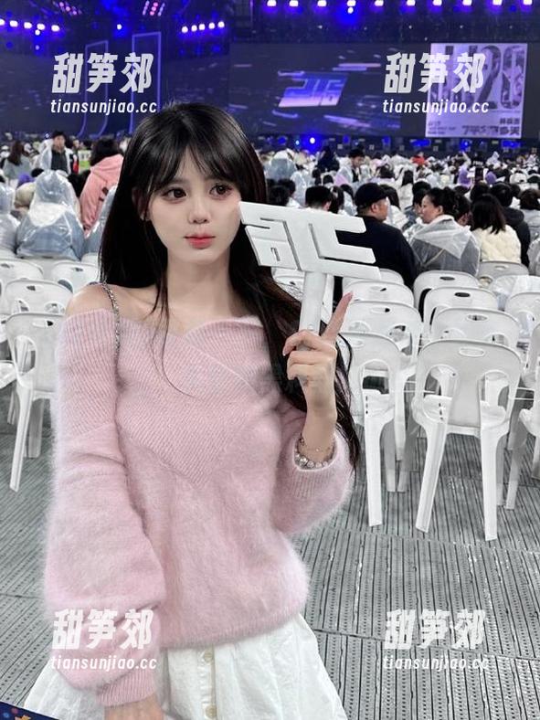 收藏一下，17吃瓜绝对不让你失望的黑料照！