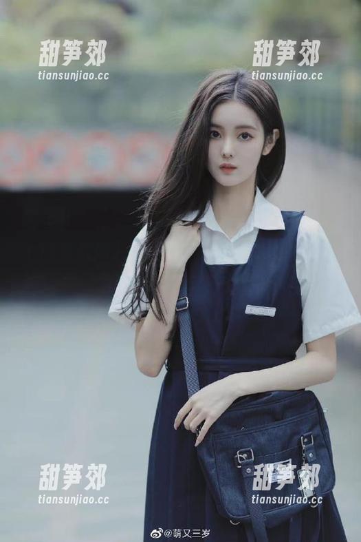 17吃瓜网登录后，发现我成了瓜田里的小白菜？在线惆怅ing～