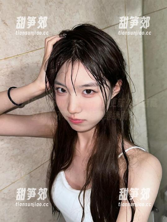 这次www..51的首页更新似乎暗藏玄机，不说了，赶紧继续刷！