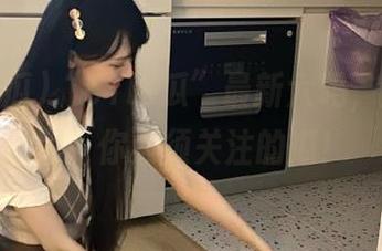 “51吃瓜”最新六码，全网刷屏，你必须关注的瓜！