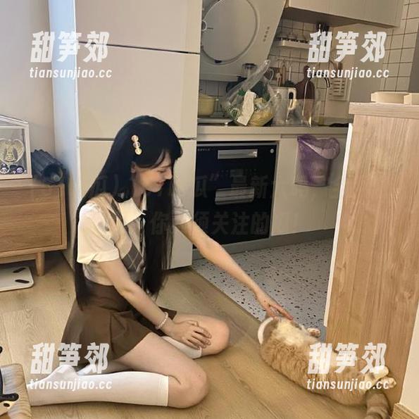 “51吃瓜”最新六码，全网刷屏，你必须关注的瓜！