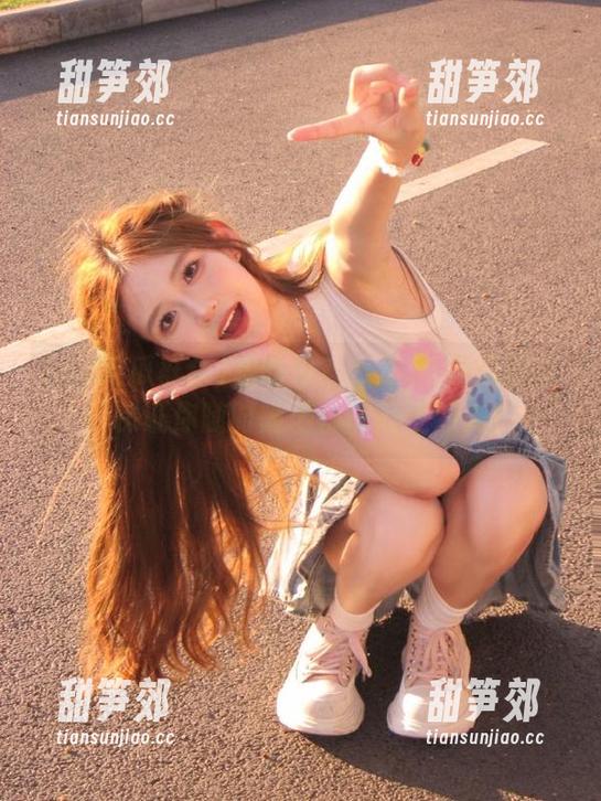 51吃瓜群众 想吃瓜?直达51吃瓜群众,保证你随时随地都能赶上热点!