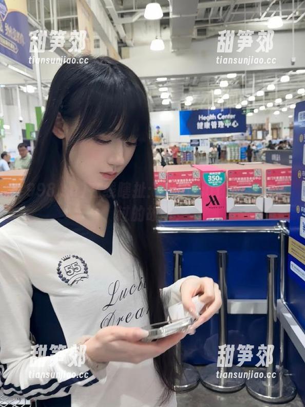 在线瞎扯：998.su你不会想错过的故事！