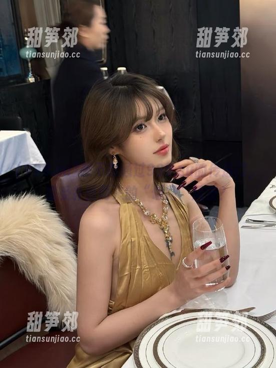 想不想通过998.su的传送门，感受扑面而来的“饭圈”风波？