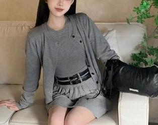 最新黑料狂潮，hl155.ccm又在撕别人衣服了？