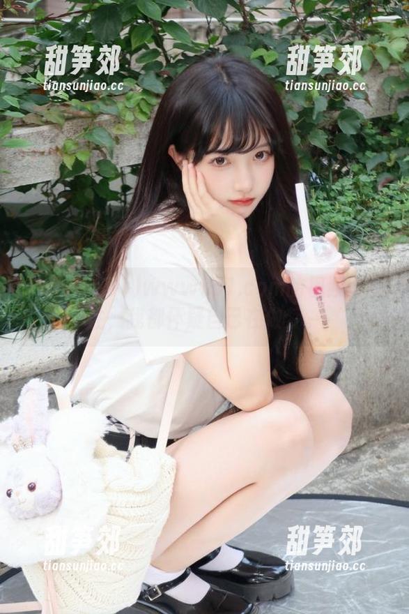 www..51.com的视频太魔性，我都怀疑自己在做梦。