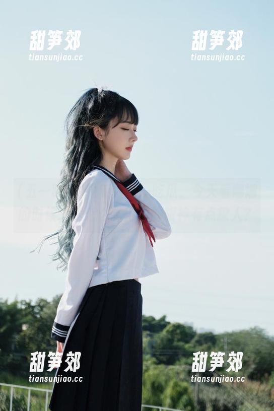 五一吃瓜 更新!五一吃瓜,今天看娜娜的时候,我怎么觉得她的眼神有点撩人?