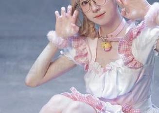 全网吃瓜，直达你的耳朵，脑中能回忆起那张熟悉的脸！