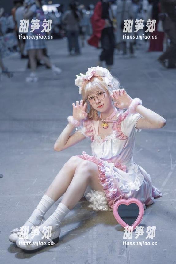 全网吃瓜，直达你的耳朵，脑中能回忆起那张熟悉的脸！