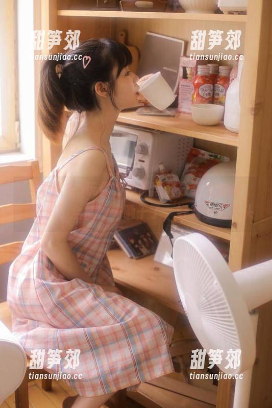玩偶在冲哥黑料分享里翻身，“黑料”全被阳光晒干了，好戏还在后头