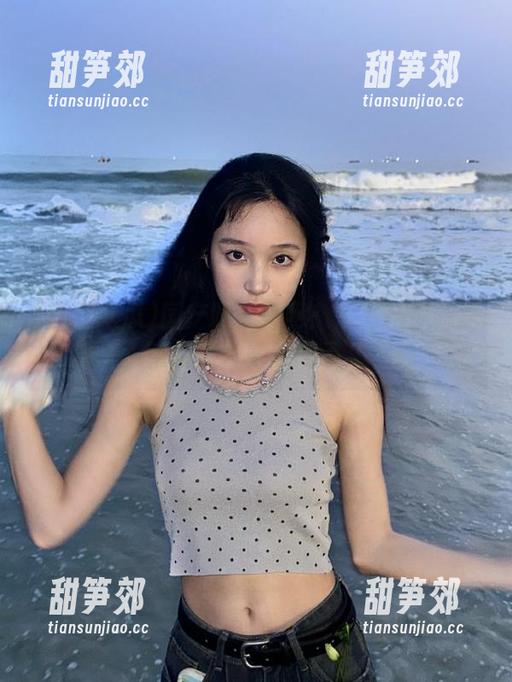 国产吃瓜 国产吃瓜官网:从高档瓜到路边摊,吃瓜的方式果然不止一种。
