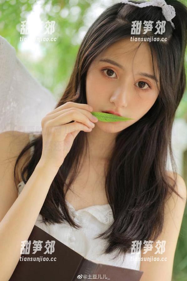 我要吃瓜网 听说在“我要吃瓜网”看八卦,居然还是免费?小心我疯去点开!