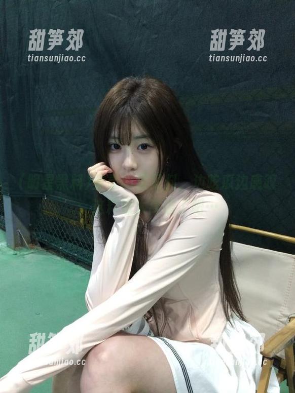 登录明星黑料，边吃瓜边感叹：这料也太离谱了吧…