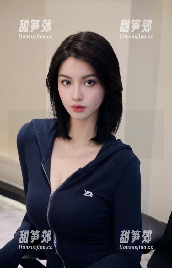 黑料不打烊 黑料不打烊肾虚十八连zzzttt更新中,吃瓜群众直呼“今天停电也没事,反正黑暗也照样依旧!”