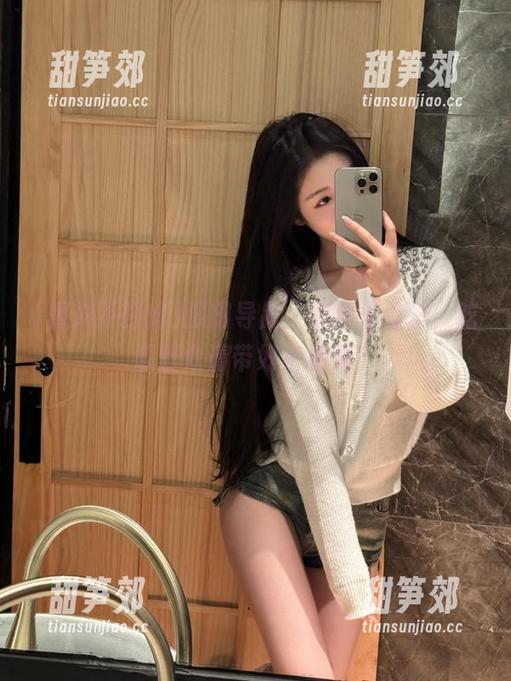 黑料不打烊 瓜田导航:黑料不打烊,吃瓜群众请带好小板凳!