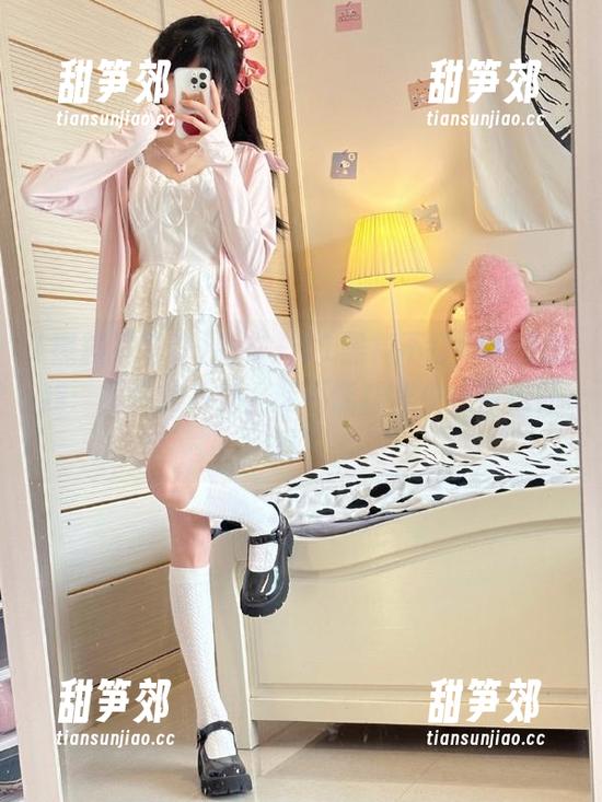 黑料不打烊 黏在“51黑料不打烊”里的我:免费的八卦,能不能让我少点自我怀疑?