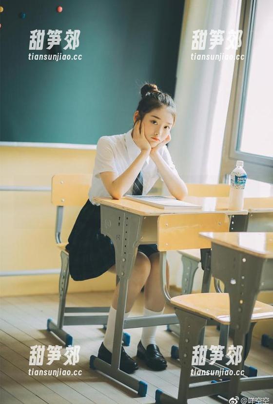 黑料社 “51黑料社”入口直通瓜圈,氛围满满的期待和小疑惑。