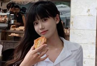 下载黑料网，瓜场入口通畅，快来探个险！